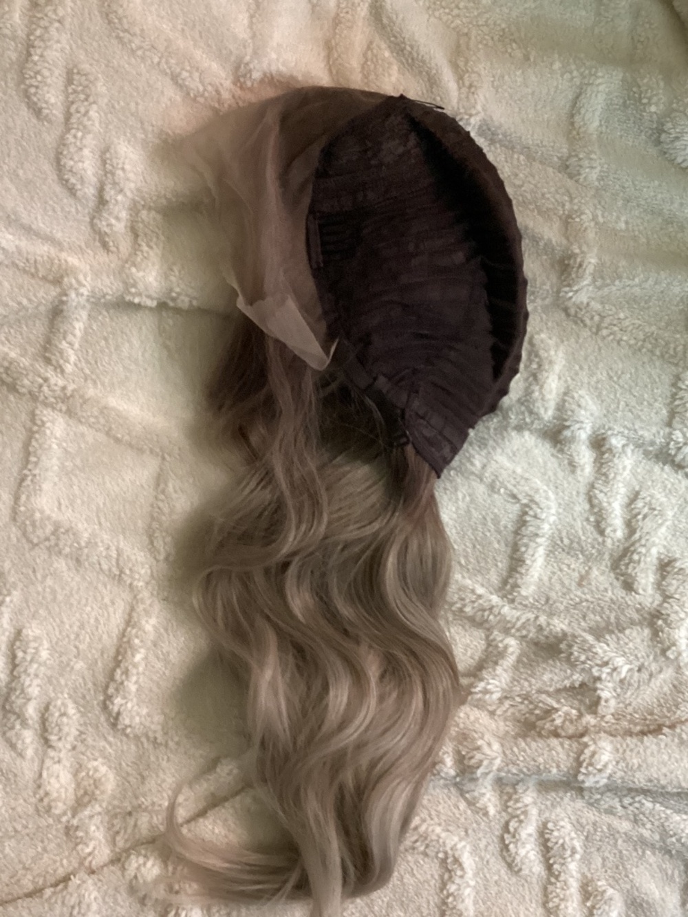 Blonde Balayage Glueless Lace Wig with Ash Brown & Blonde Highlights 20 Inch - Picture 4 of 6